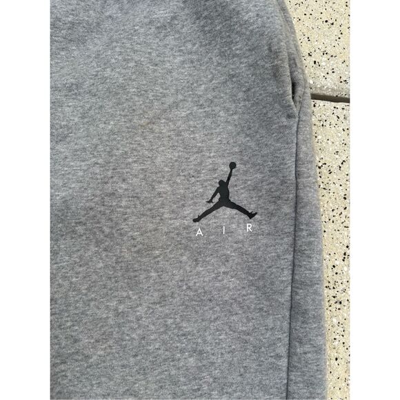 Jordan Sportswear Flight Fleece Cement Men's Sweat Pants Carbon Heather/Black XL - Picture 2 of 7